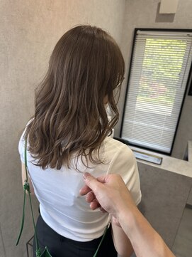 ヌーク(nuuk) シルキーベージュ