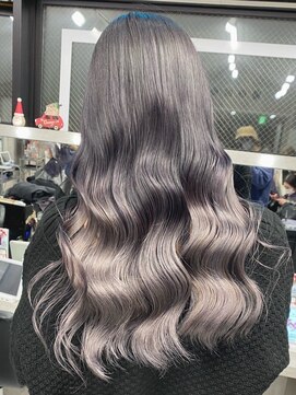 オートヴィーナス 神栖(Haute Venus) シルバーグレージュ