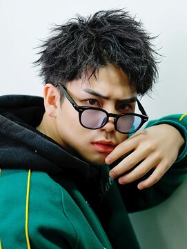 クオル 立川(QOL) スパイキーシャープツイスト