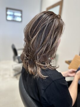 サニールーム(Sunny Room) ミディアムレイヤー