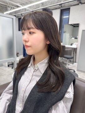 キートス(Kiitos) 【オススメ】オリーブベージュ韓国レイヤーくびれ巻き