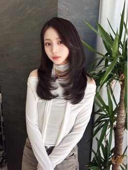 ヴェイナゴヤ(VEYY. nagoya)の写真/《コテ巻きも可能！》ストレートを当てても、コテで自分好みに巻ける縮毛矯正が大人気☆扱いやすさUP◎