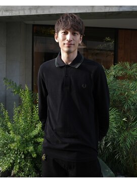 オムズ(OM's) メンズカットダブルカラーブリーチメンズサロン