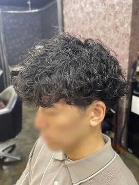 アルグラーテ (Arglarte) メンズパーマ/スパイラルパーマ