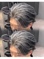 ステラ(STELLA)&nbsp;メンズ/バレイヤージュ/センターパート/ブリーチ＆ダブルカラー