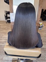 シキ(C key) カラー履歴ありの髪質改善