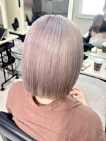 ヴェイン 渋谷(vain)&nbsp;シルバーラベンダー初カラー高校生オススメタイトボブ