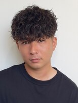 ログ(LOG)&nbsp;ツイストスパイラルパーマ フェードカット メンズパー 高松