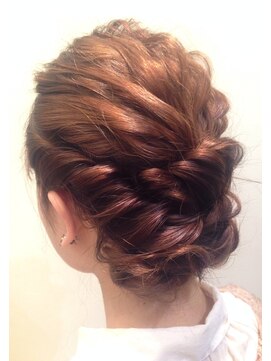 ベック ヘアサロン(BEKKU hair salon) ウネウネウェーブで作る外国人風ゆるふわアップスタイル☆