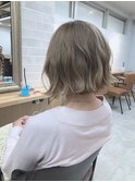 外ハネボブ ハイトーンカラー