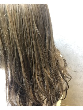 ヘアサロンM 新宿 外ハネボブ/アッシュブラウン/ネオウルフ/デザインカラー