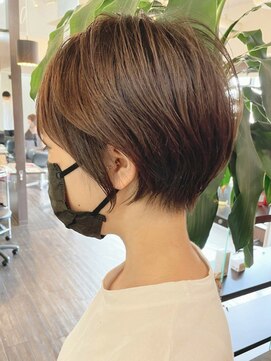 ダブル(DOUBLE) ふんわり可愛い×丸みショート