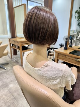 インビテーション 名古屋(invitation) ◎ミニボブ/柔らかベージュ