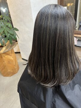 アーバイン バイ ピーシーエイチ(Irvine by P.C.H) ハイライトカラー