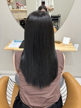 シカ 神戸三宮元町店(Cica) 髪質改善 UPTOGLOSS 三ノ宮 神戸 艶髪 ストレート ロング 元町