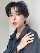 ノラギンザユー(NORA GINZA/U)&nbsp;ハンサムショートパーマニュアンスパーマ黒髪耳かけ10代20代