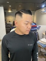 グッドプレイスアンドシング(Good Place&thing)&nbsp;メンズカットフェードスキンフェードハードパート七三分け