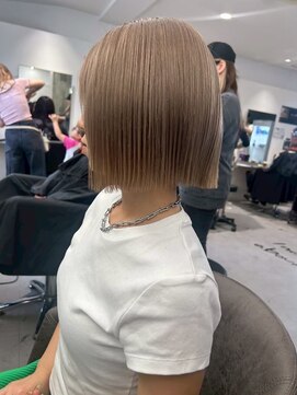 キング 心斎橋店(K!ng) 縮毛矯正髪質改善レイヤーカットトリートメント心斎橋美容室