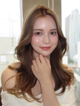 アフロート ルヴア(AFLOAT RUVUA) 彩*上品くびれヘアはお任せ♪韓国風レイヤーカット新宿20代30代