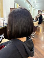 シャンプーボーイアネックス(SHAMPOO BOY Annex)&nbsp;前下がりボブby ERINA