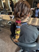 スノウ(SKNOW)&nbsp;ヘアセット　ヘアアレンジ　推し活　玉ねぎヘア　編み下ろし