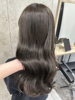 ディーエックス スリー(Dxxxx III)&nbsp;オリーブグレージュ 韓国 透明感カラー 顔周りカット