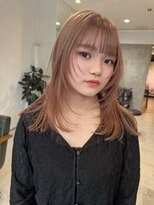 イル(ill)&nbsp;レイヤーカット 顔周りレイヤー ミルクティーベージュ 大須