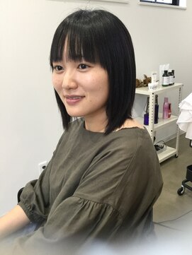 美容室 きのか ミディアムストレート