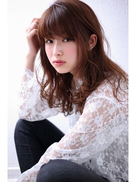 マリアバイアフロート(Maria by AFLOAT) 【重山】20,30,40代ジェンダーレスフェアリーエレガンスミディ♪