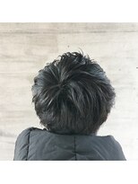 アッシュタカサキ(ash takasaki)&nbsp;好感度◎黒髪細束ビジネスショート