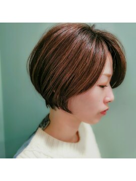 フラッグ ヘアー 天神西通り店(Flag HAIR) 大人丸みショート