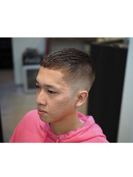 リヴ ヘアワークス(LiVE HAIR WORKS) skinfade×clop