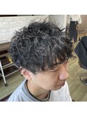 くしゃっと無造作/暗髪パーマ