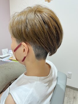 ハグクレア(HUG CLAIRE) ワイルドショート×ハイトーン