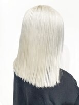 ココ 本八幡(KOKO)&nbsp;#10代20代30代#ケアブリーチ#ホワイトブロンド#ダブルカラー