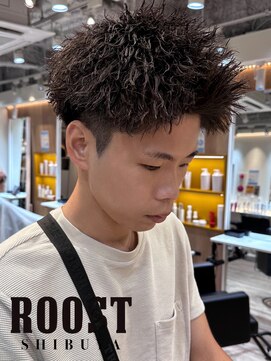 ルースト 渋谷店(ROOST) スパイキーショート×ツイストスパイラル