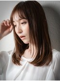 前下がりレイヤーミディアム美髪艶感ストレートt大宮30代40代