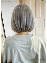 サンティエ 中央駅店(scintiller) ブリーチ/ダブルカラー/グラデーションカラー/ハイライト