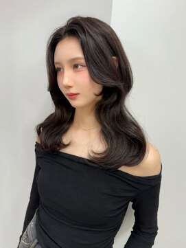 リノ(RLINO) 【名古屋/栄】レイヤーカット/ブリーチ無し/韓国