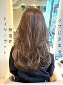 ロングレイヤーカット／ミディアムレイヤーカット／全年齢対応可
