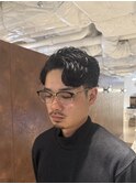 渋い大人七三分けショートサイドパート