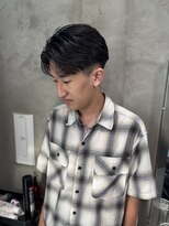 クロム(CHROM)&nbsp;センターパート×毛流れスタイル
