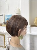 丸み/ショート/透け感/ベージュ