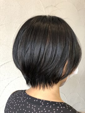 アース 菊名店(HAIR&MAKE EARTH) 20代30代40代大人可愛い小顔丸み暗髪ショート