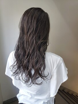 ピフデザイン(pifdesign) 透明感のあるカラー