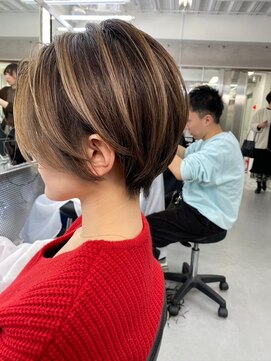 イキ 表参道(iki omotesando) モード/無造作ウェーブ/大人ガーリー[表参道駅]