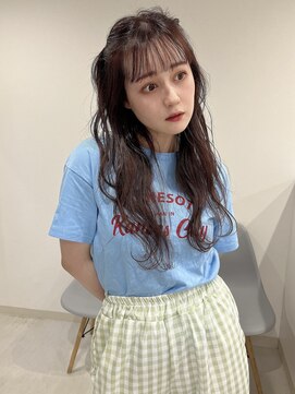 イト(ito.) ピンクブラウンハーフアップアレンジ