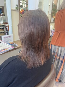 コア フィール ア デイ(COIFFURE A DAY) 《見附　今町》
