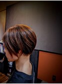 ショートボブ