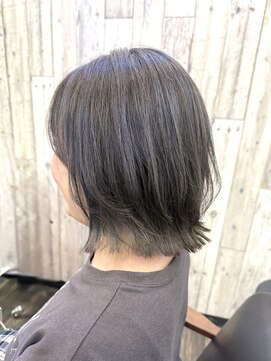 イズ(is) 白髪ぼかしハイライトカラー